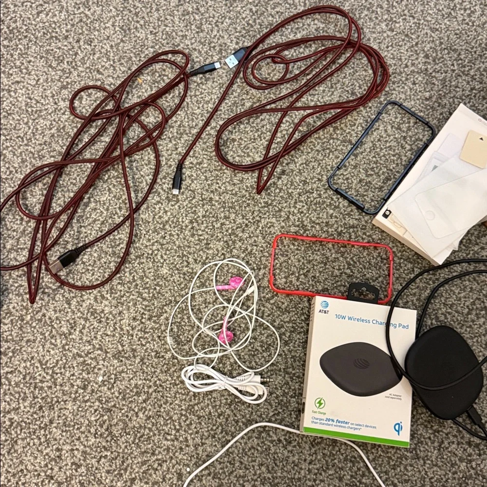 Lot of electronic accessories